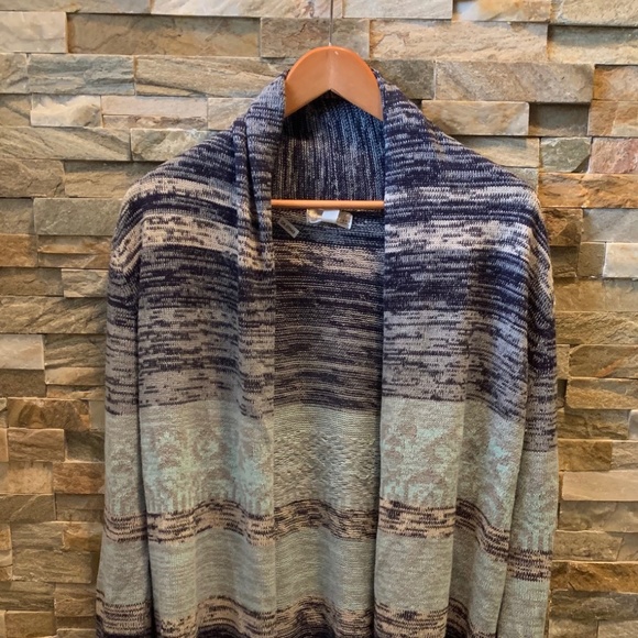 Tea n Rose Sweater (Long) - Picture 2 of 5